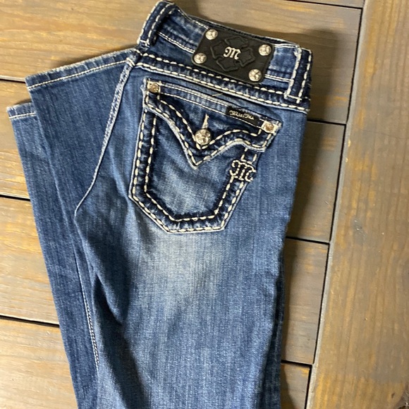 Miss me size 27 skinny jeans. - Picture 1 of 13